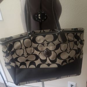 Coach, extra large, black shoulder bag with adjustable strap